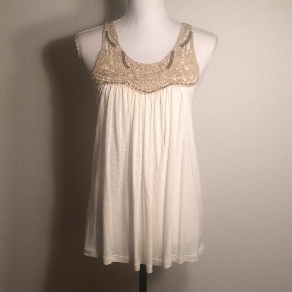 Charlotte Russe cream top with gold sequins